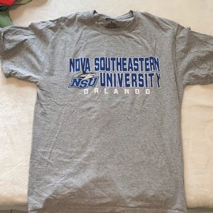 college t-shirt Champion